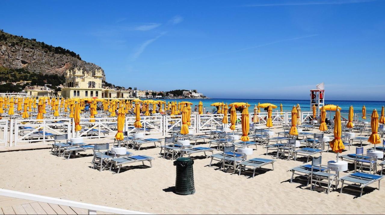 Casa Viola Elegante E Sul Mare Di Mondello Apartment Палермо Екстериор снимка